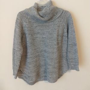 🌻3/$12🌻 Dove Gray Knit Cowl Turtleneck 3/4 Sleeve Sweater Medium